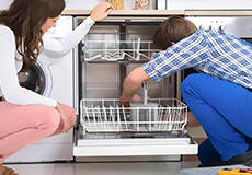 Посудомоечная машина сильно шумит: что делать? Причины и ремонт
